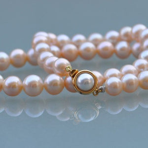 Rose Pearl Necklace (Small Pearls)
